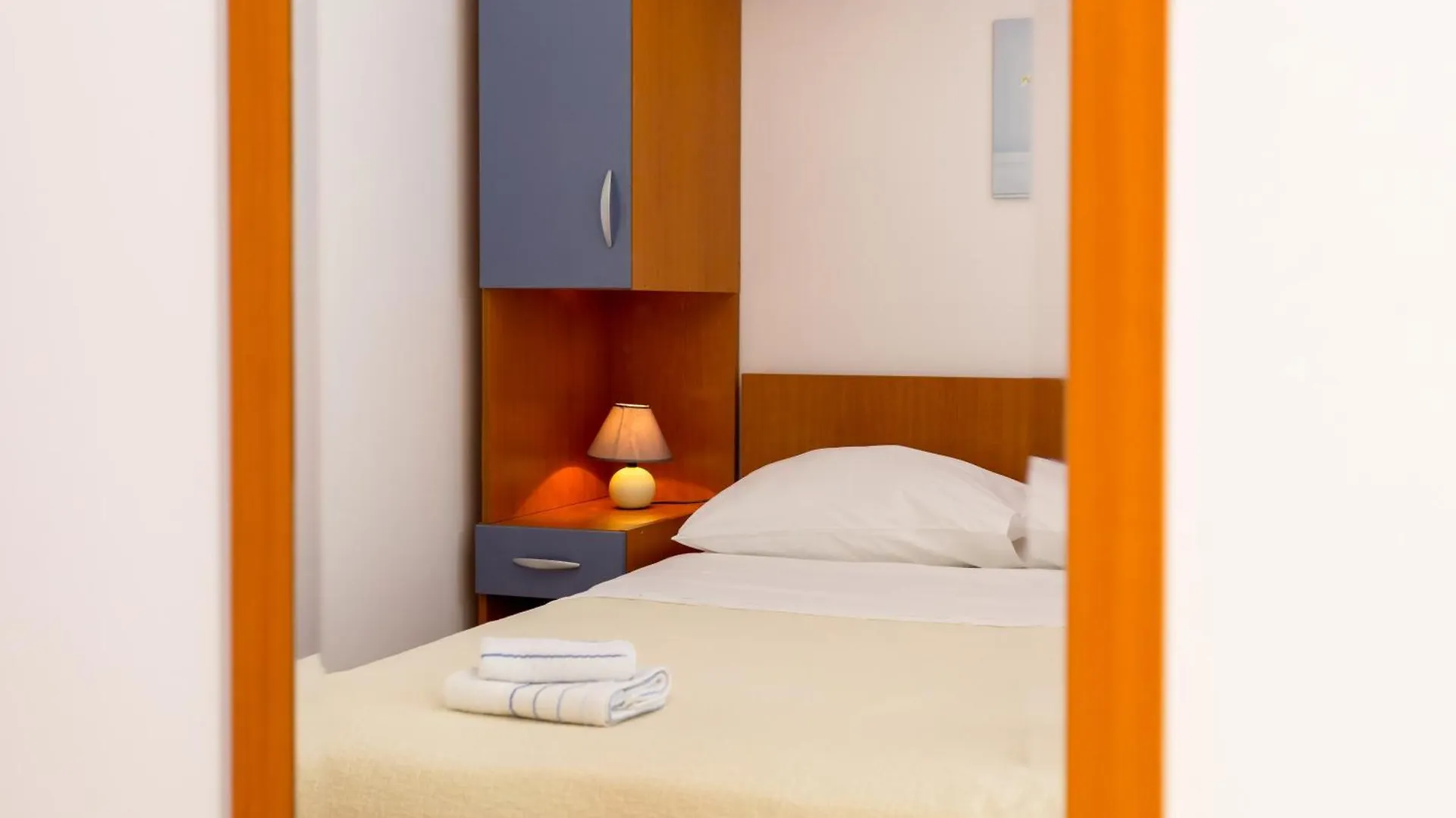 Apartments In Villa Top Trogir Croatie