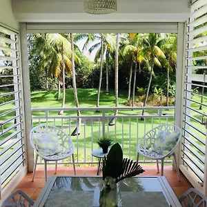 coeur-tiare-studio-lounge-piscine-plage-cocotiers.comcaribbean.com/