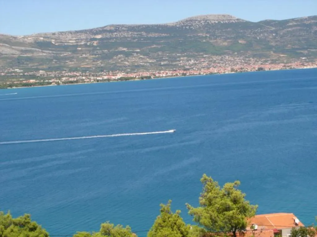 Apartments In Villa Top Trogir