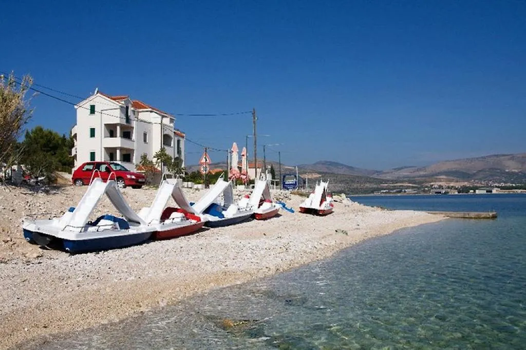 Apartments In Villa Top Trogir Croatie